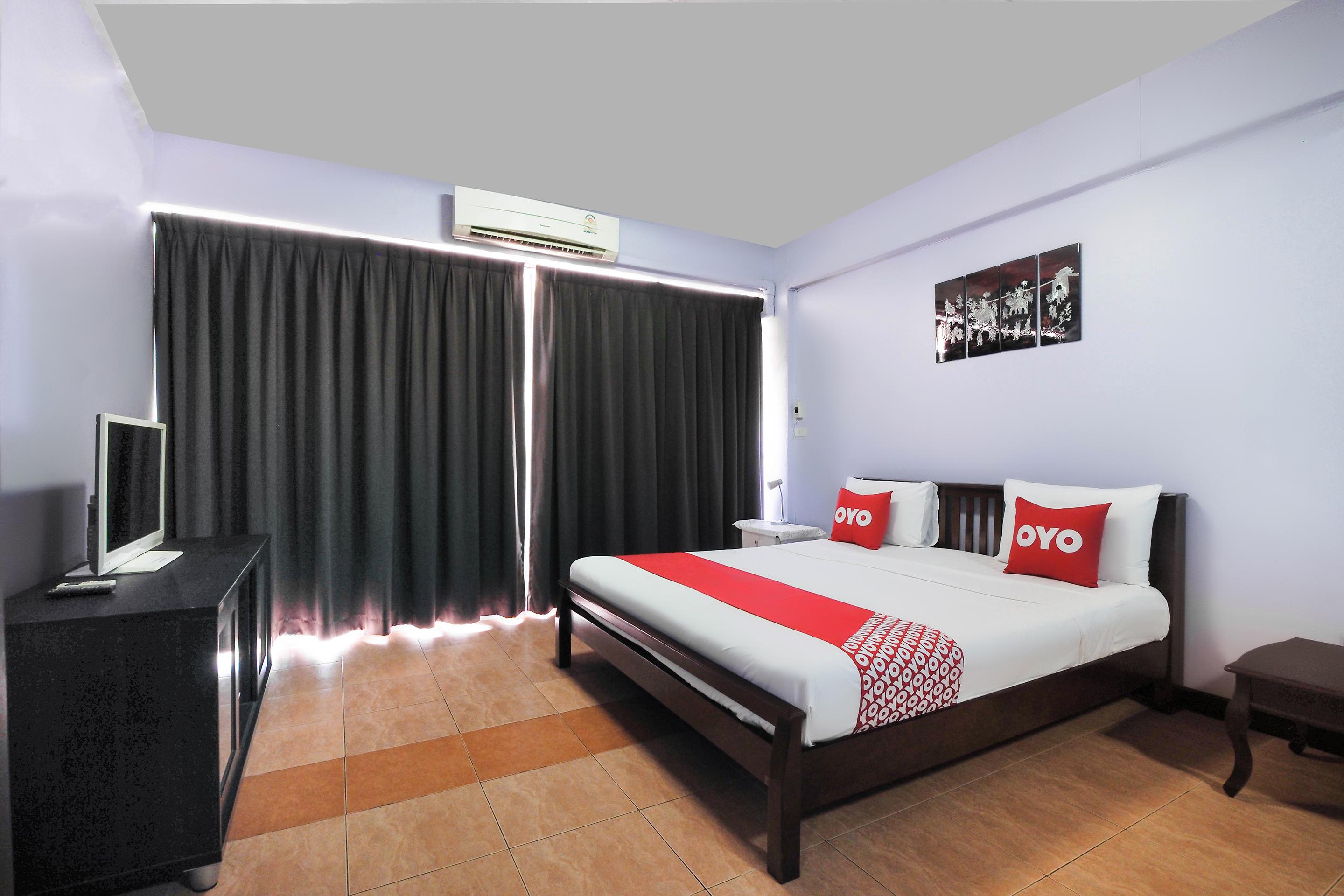 Oyo 963 Sunshine Guesthouse Pattaya Exterior foto