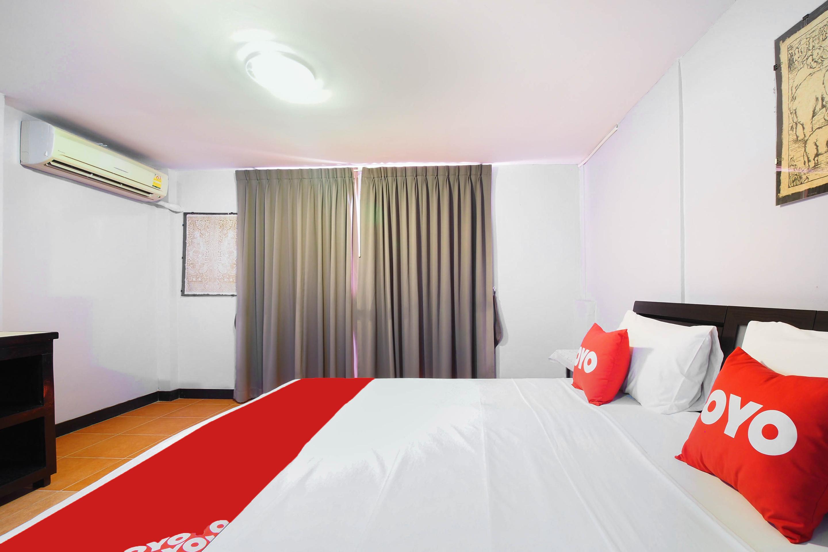 Oyo 963 Sunshine Guesthouse Pattaya Exterior foto